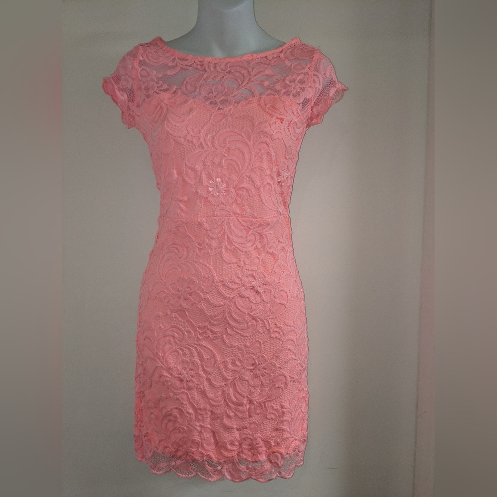 3/$25 Bright pink floral lace mesh sweetheart illusion dress scallop trim